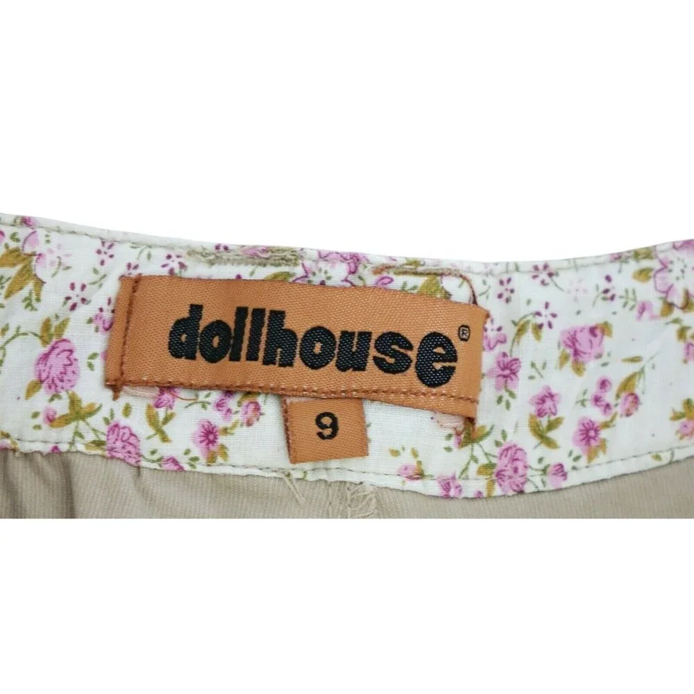 Dollhouse Shorts‎ Women Size 9 Tan Crochet Lace Trim Mid Rise Casual Stretch